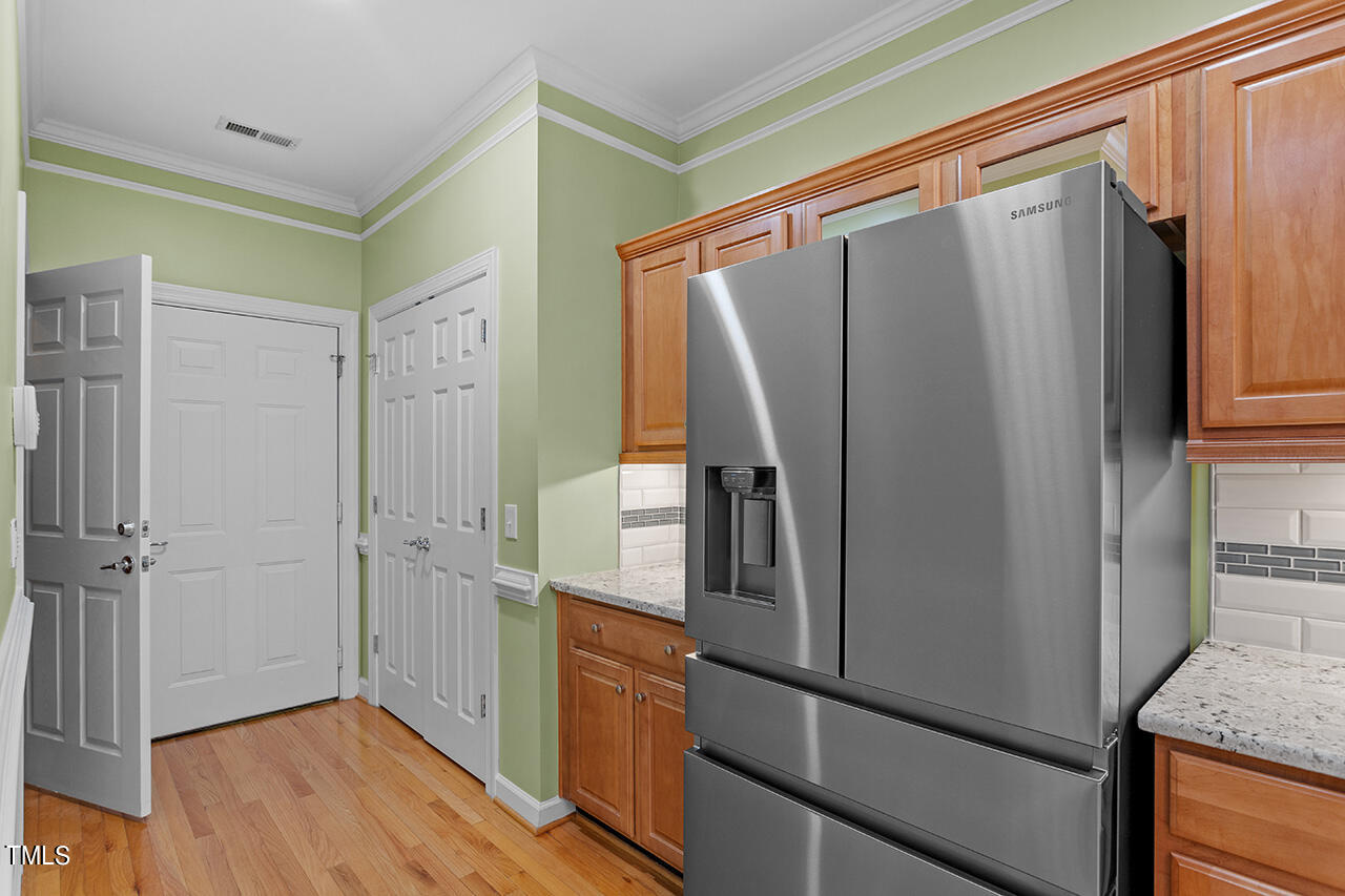 1028 Thistle Briar Place