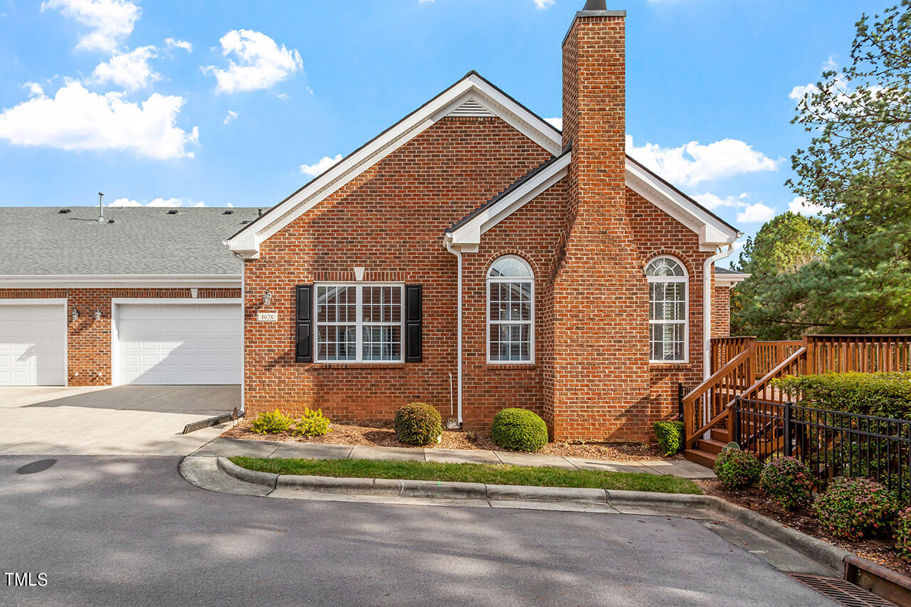 1028 Thistle Briar Place