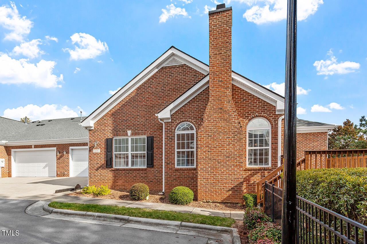 1028 Thistle Briar Place