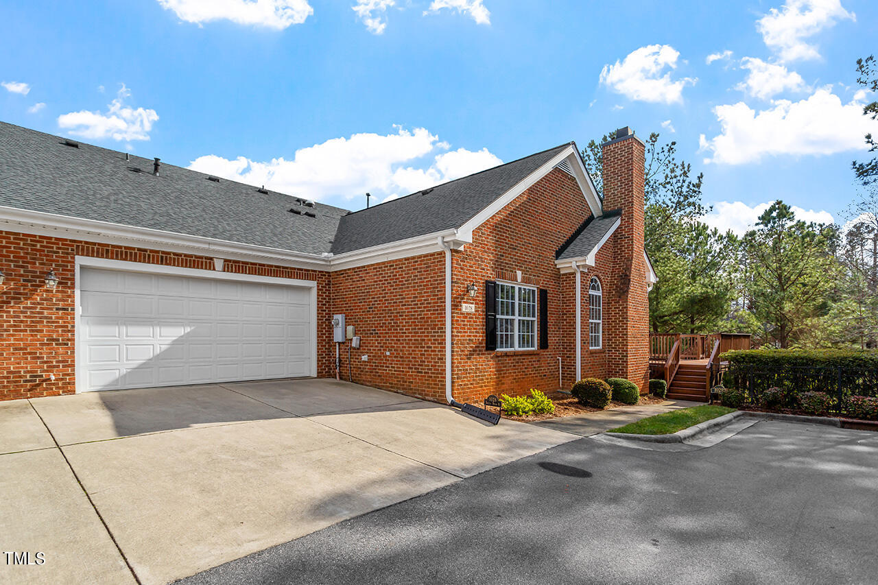 1028 Thistle Briar Place