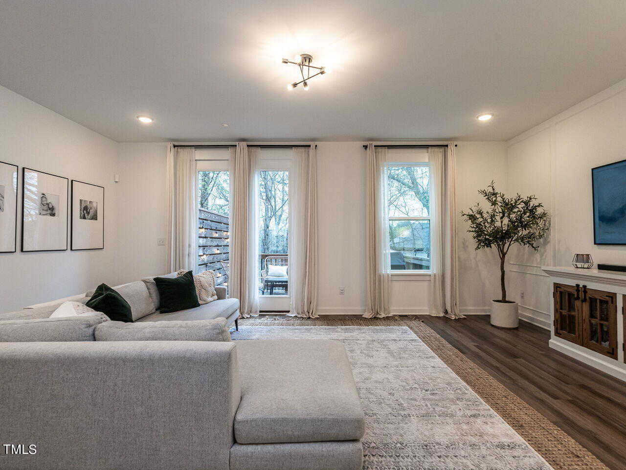 1106 Kiernan Grove Lane