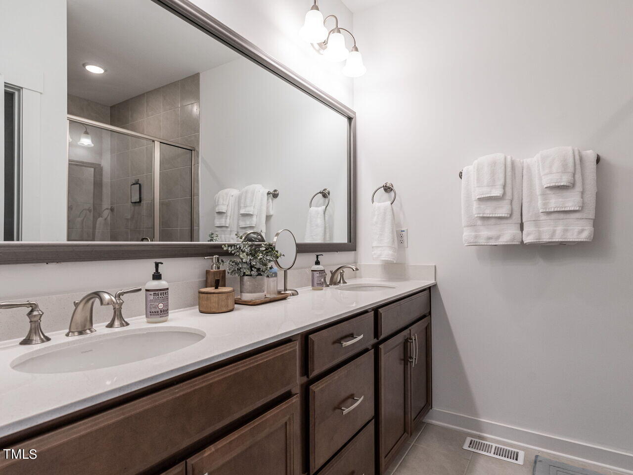 1106 Kiernan Grove Lane