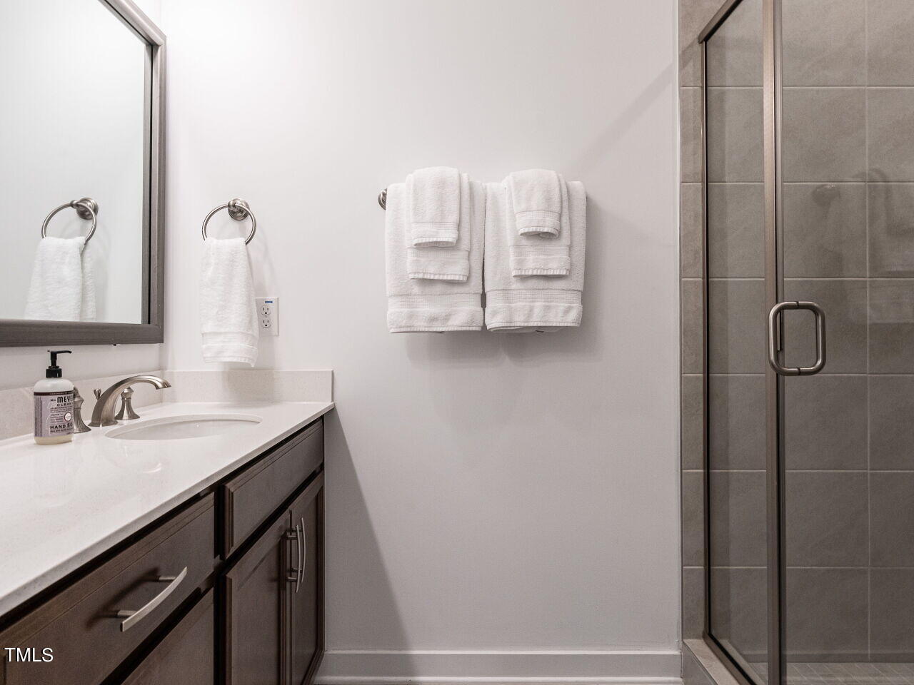 1106 Kiernan Grove Lane