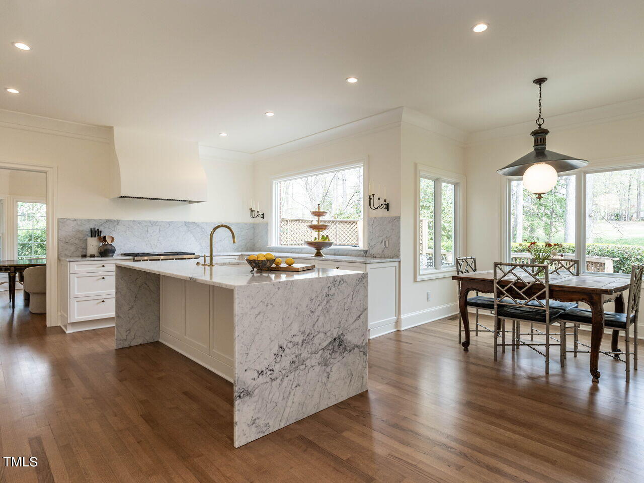 405 Rutherglen Drive