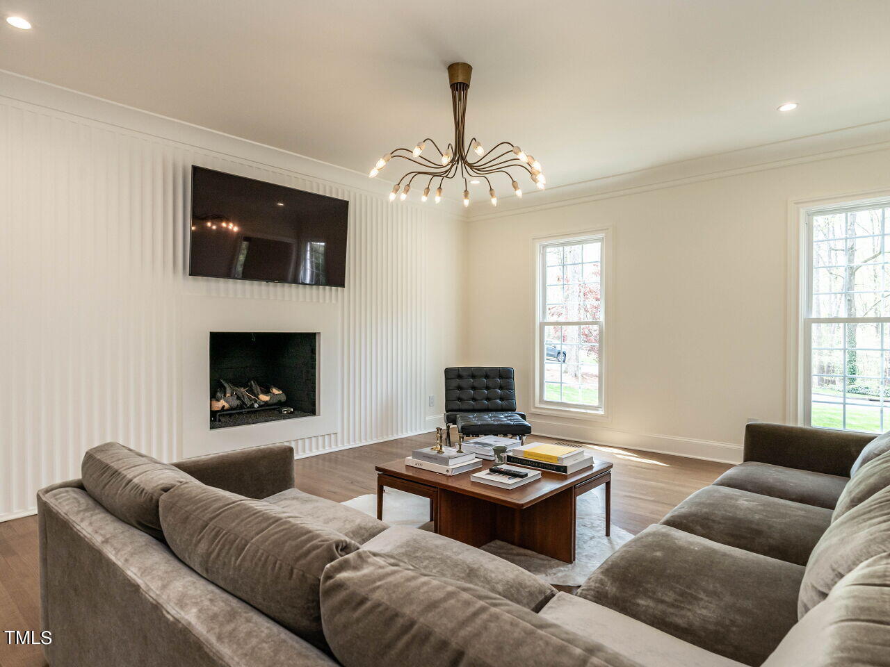 405 Rutherglen Drive
