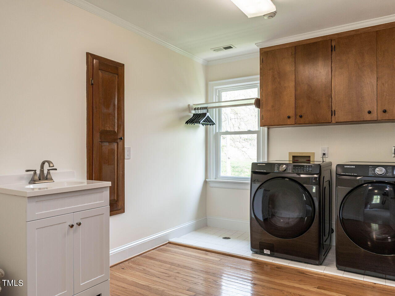 405 Rutherglen Drive