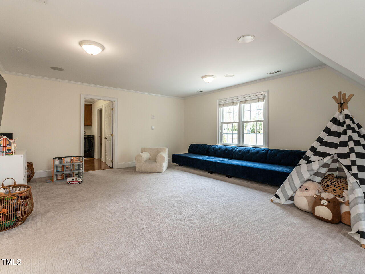 405 Rutherglen Drive