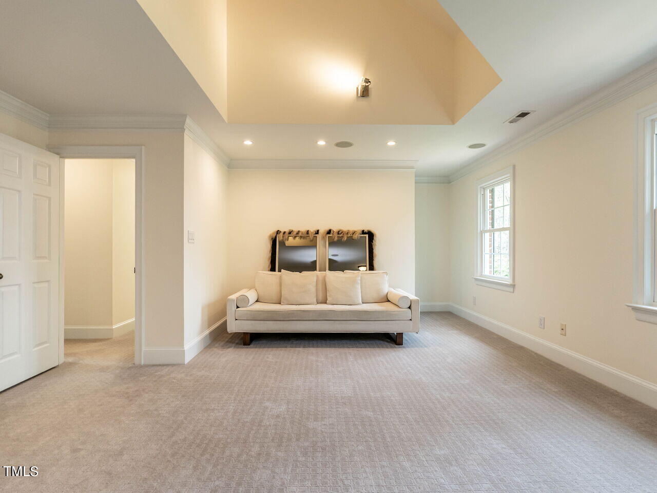 405 Rutherglen Drive