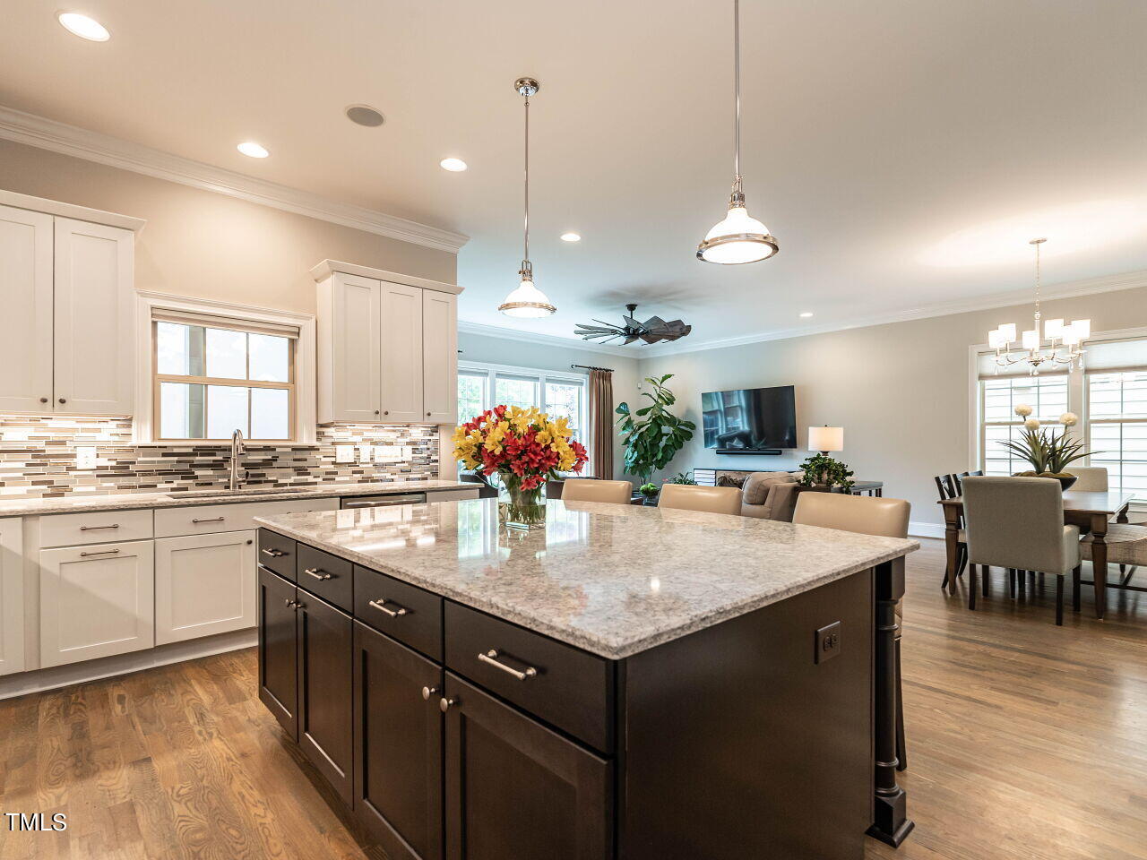 935 Regency Cottage Place