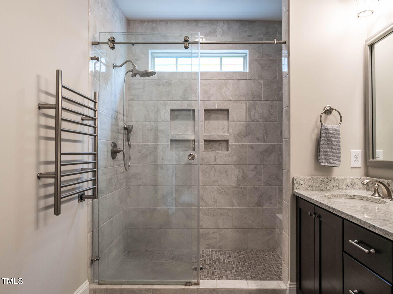 935 Regency Cottage Place