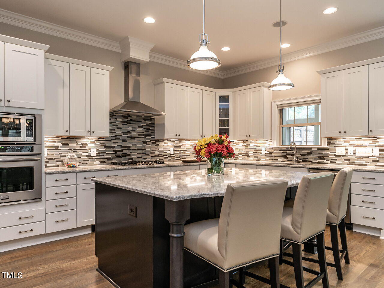 935 Regency Cottage Place