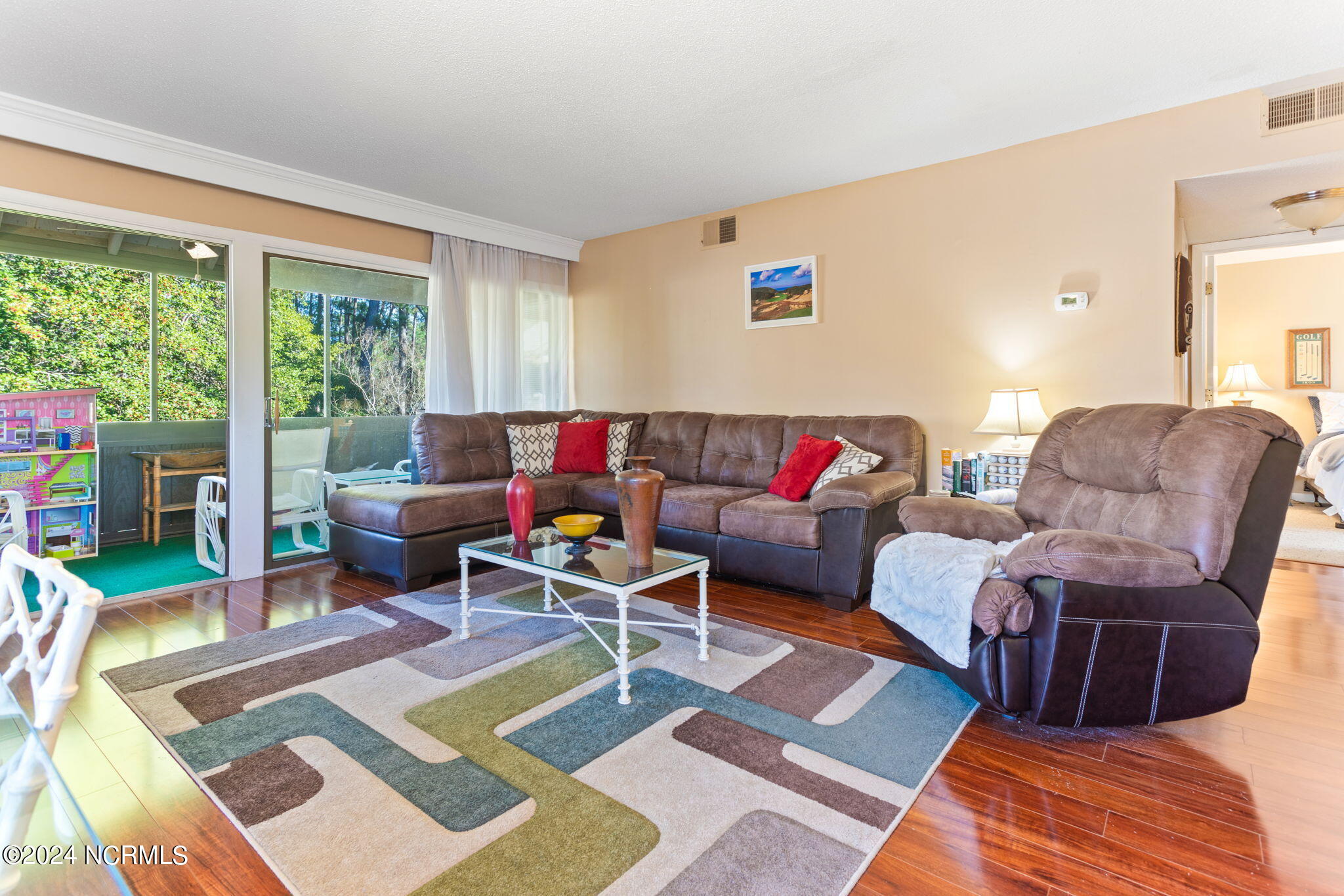 800 Saint Andrews, 260