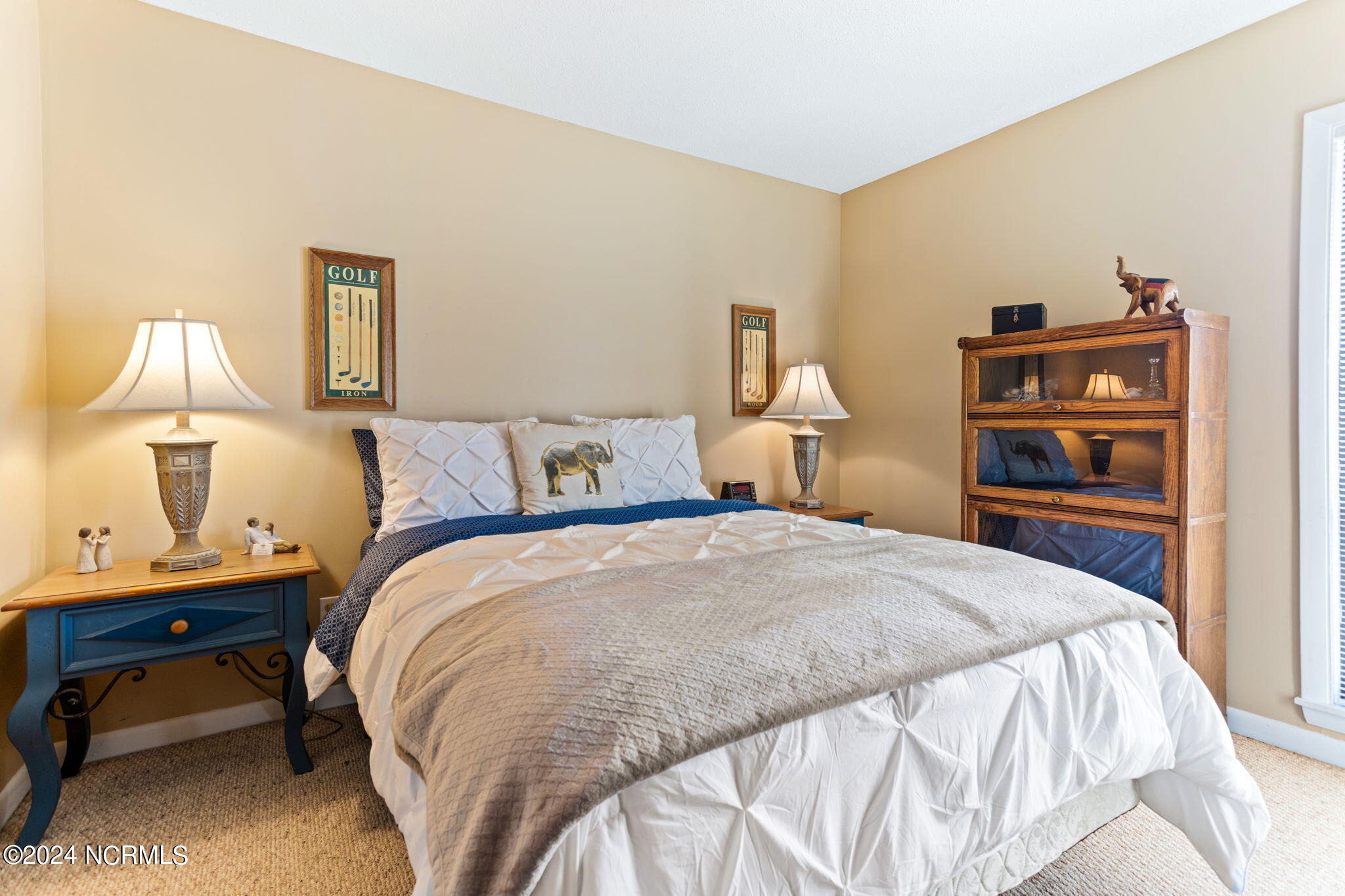 800 Saint Andrews, 260