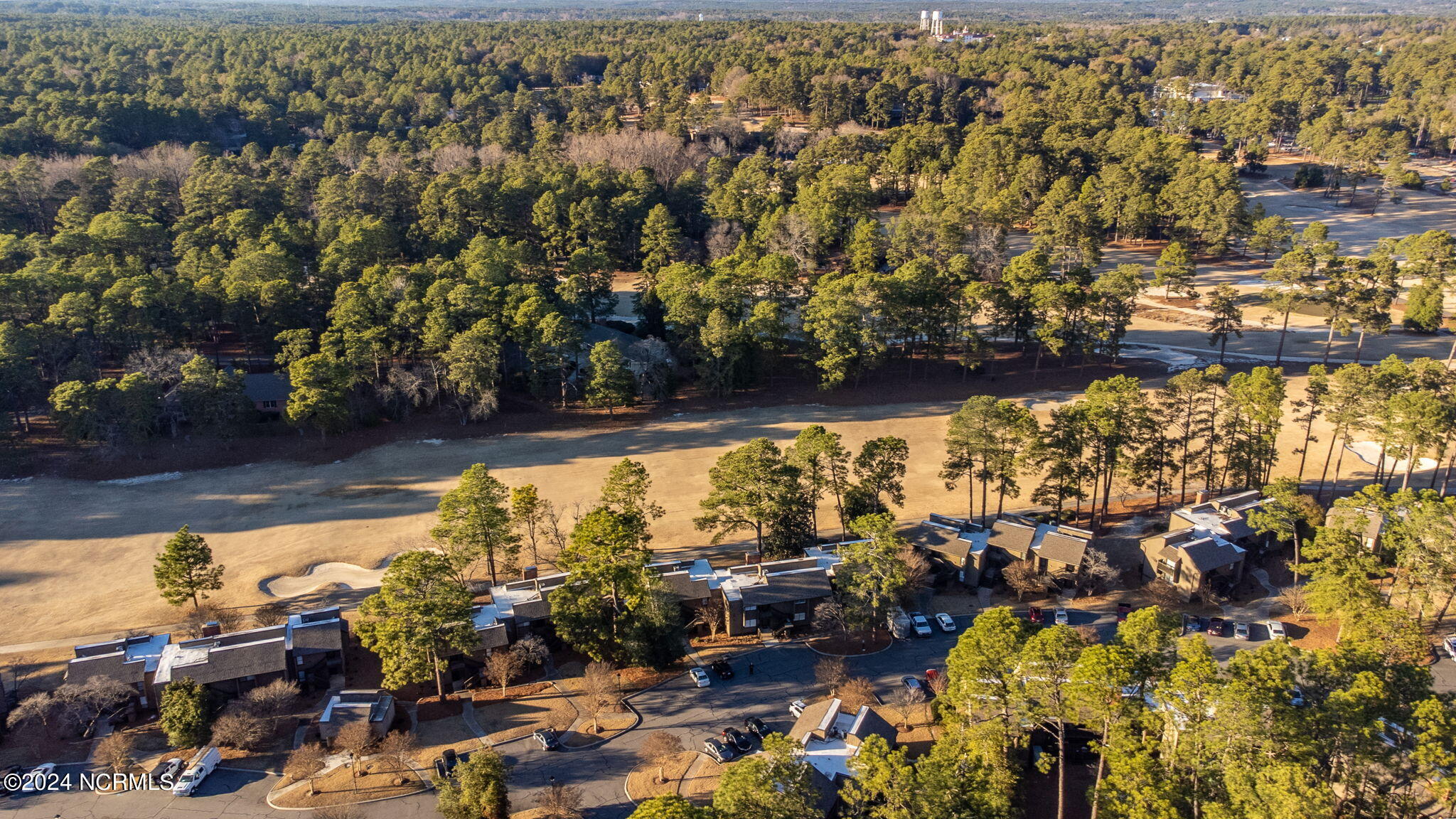 800 Saint Andrews, 260