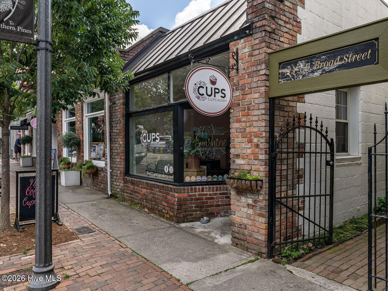 475 N Leak Street