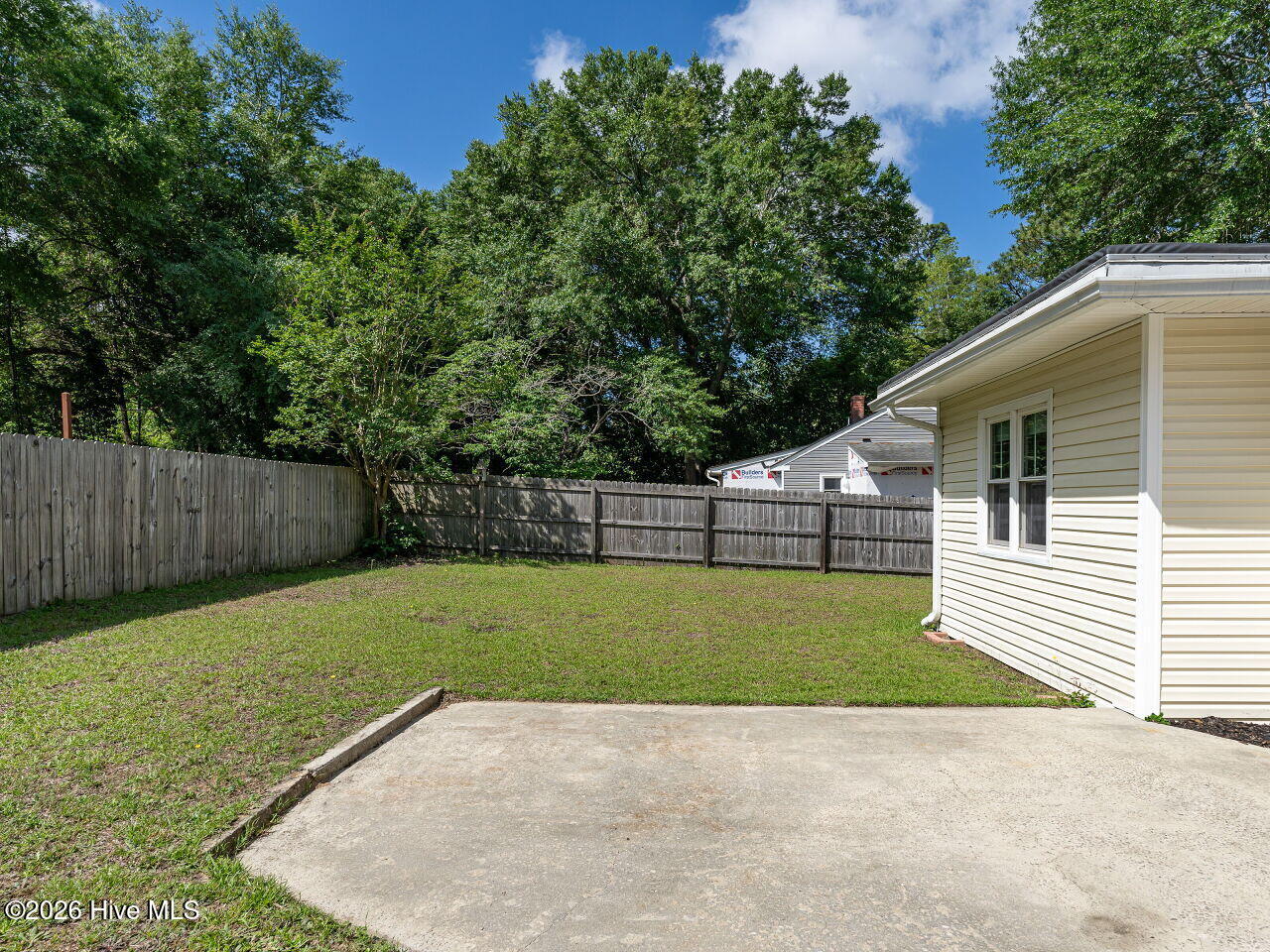 475 N Leak Street