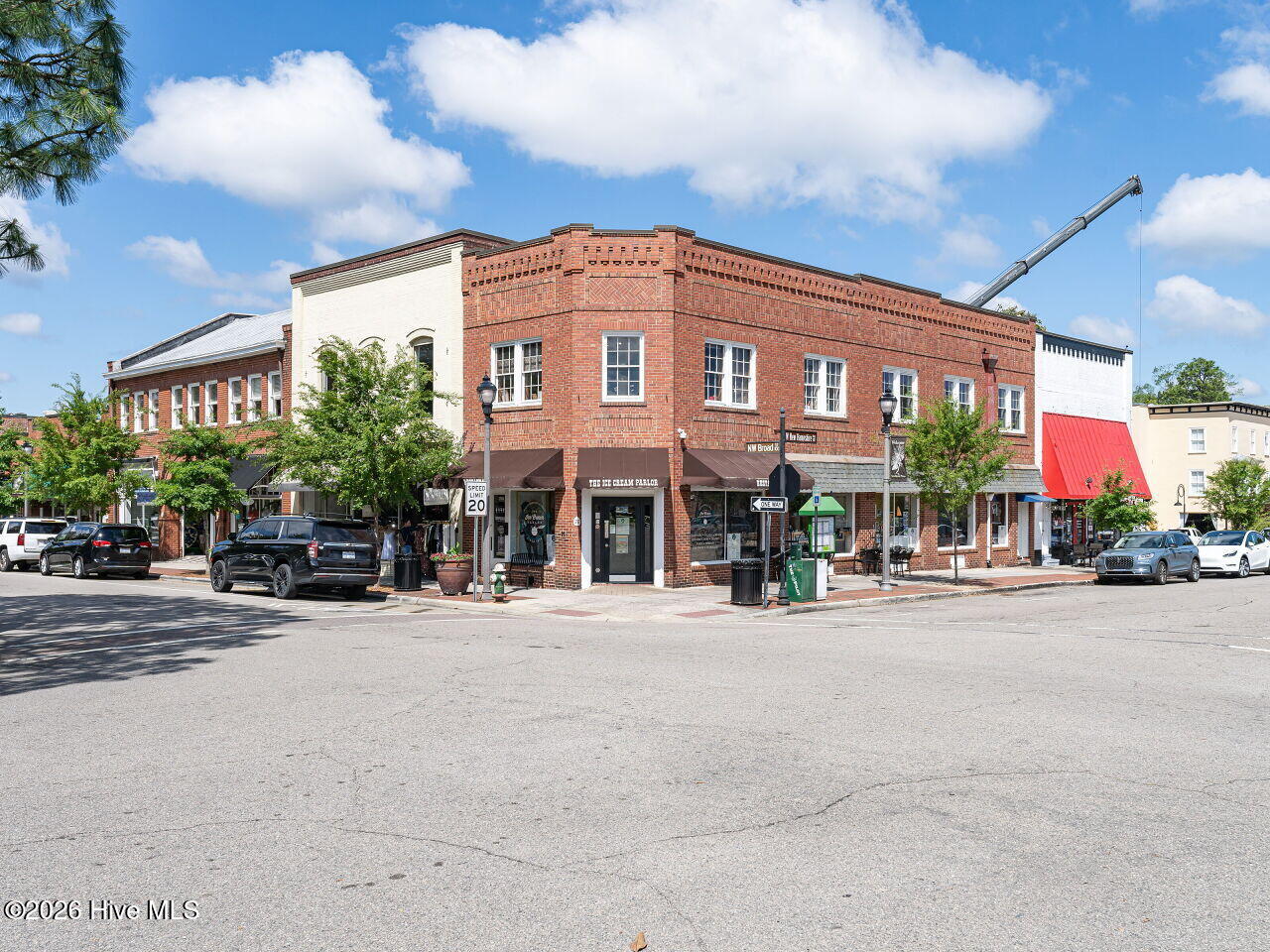475 N Leak Street