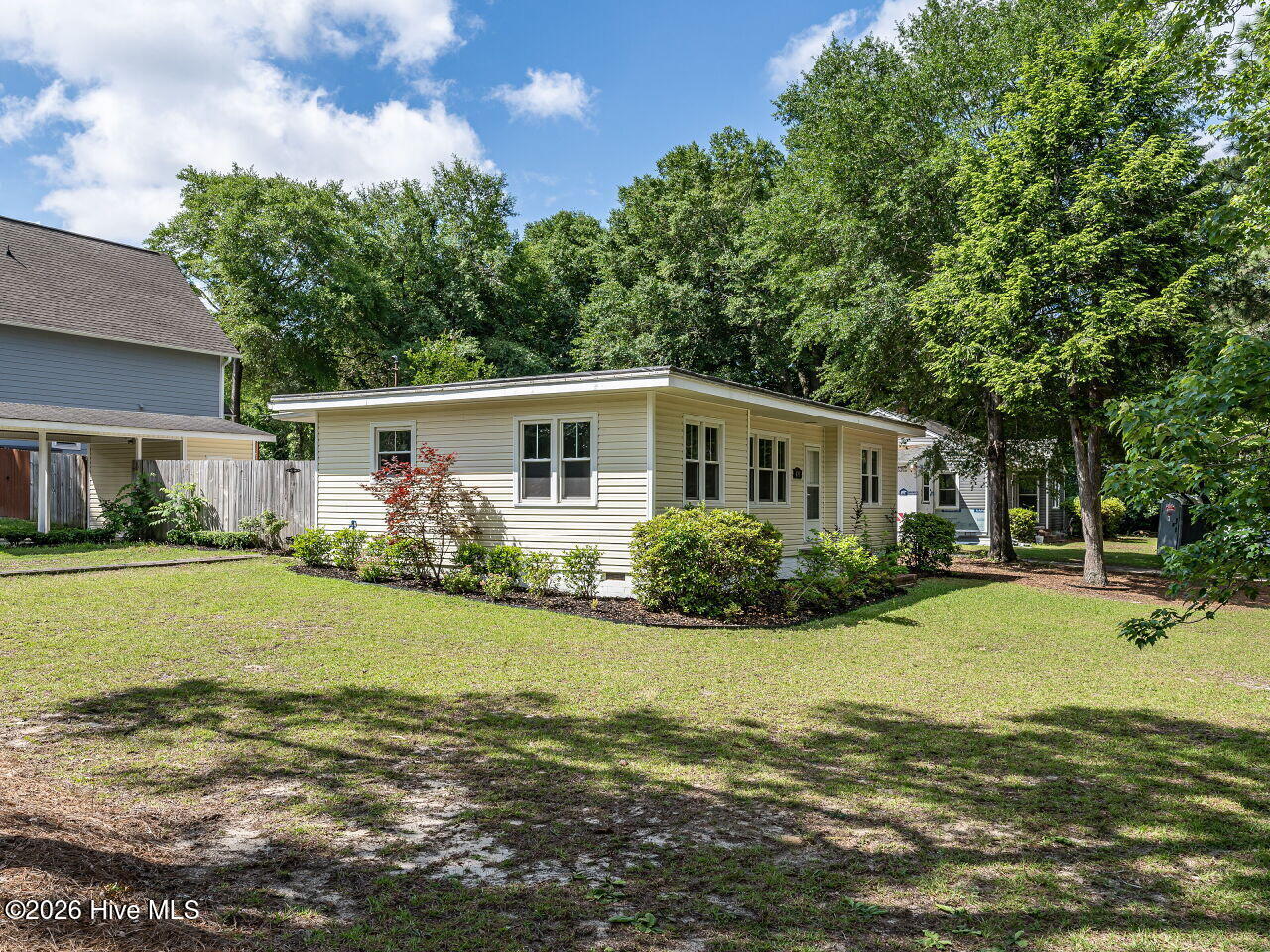 475 N Leak Street