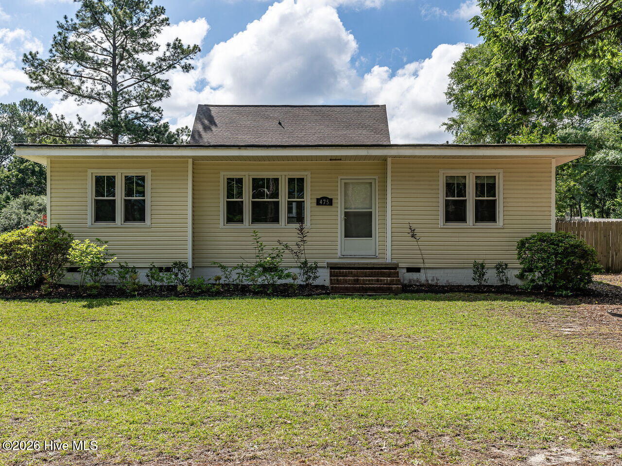 475 N Leak Street