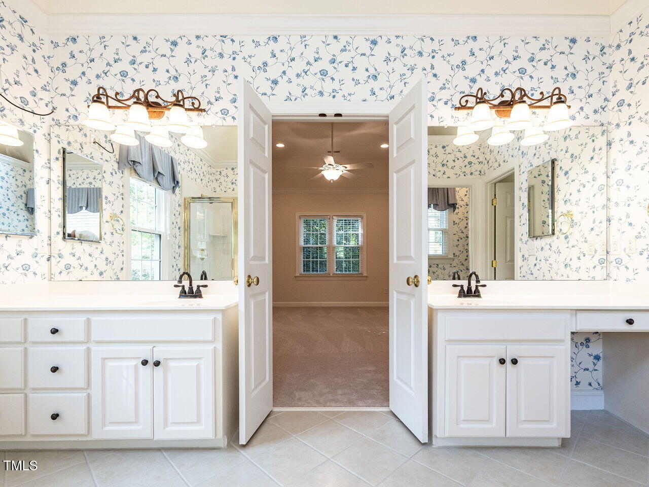 114 N Fern Abbey Lane
