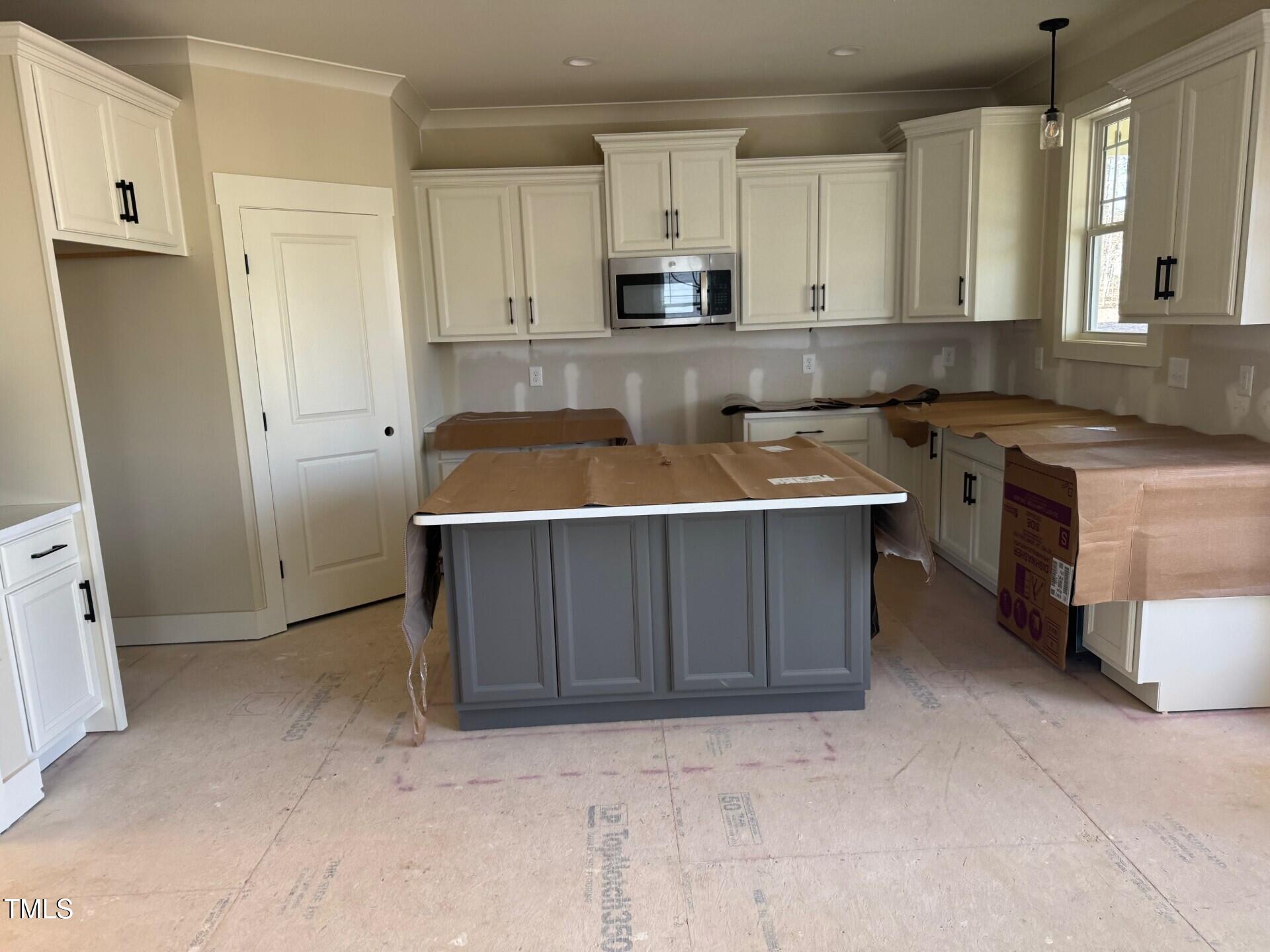 6465 Grassy Knoll Lane