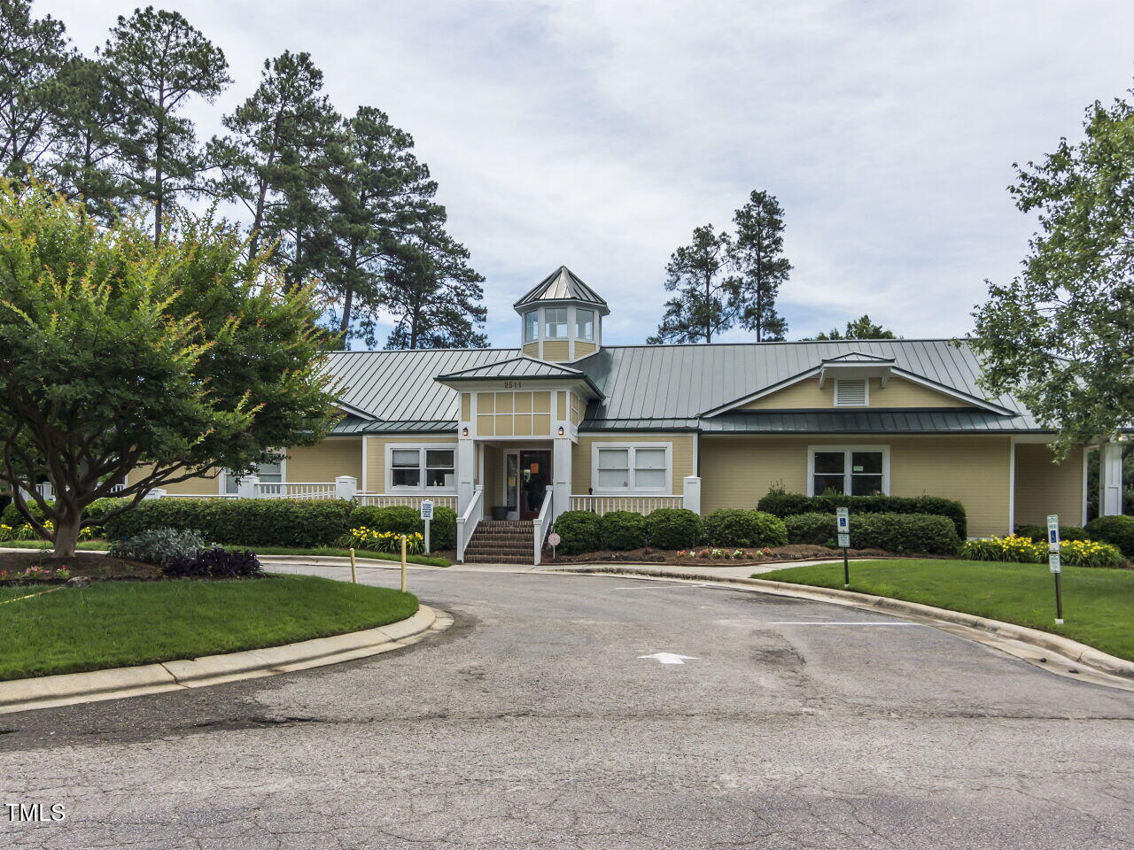 104 Deer Park Lane