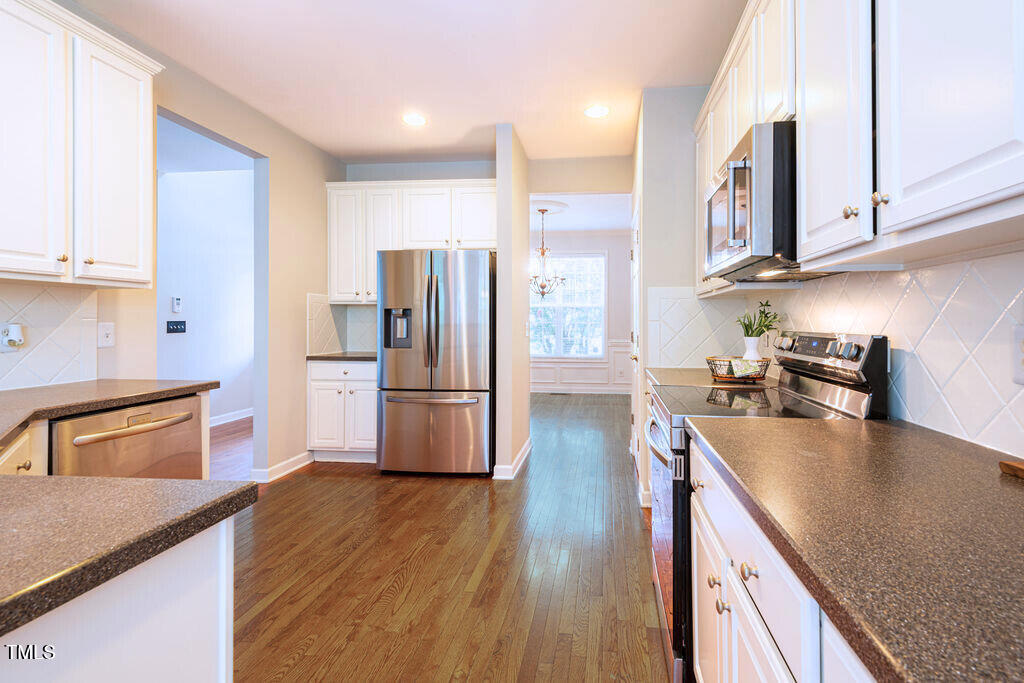 3905 Song Sparrow Drive