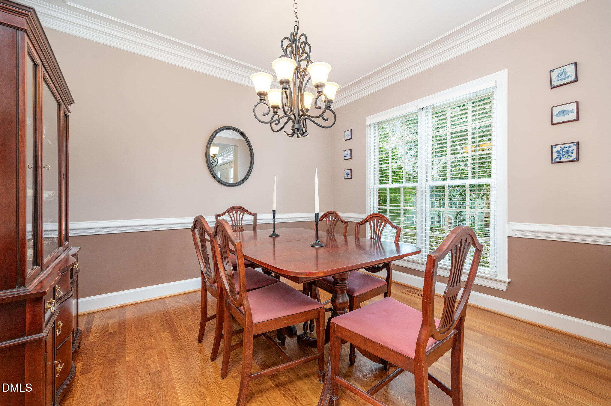 8004 Looking Glass Court