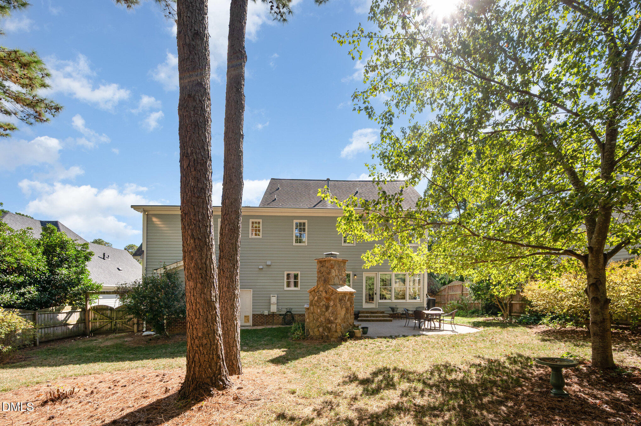 8004 Looking Glass Court