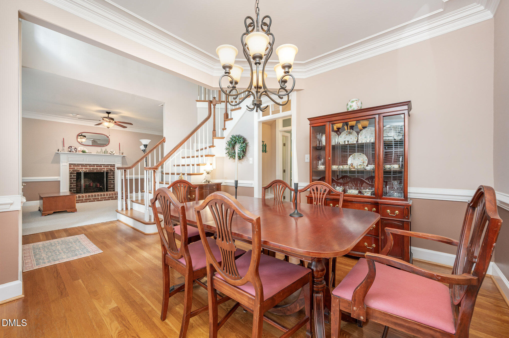 8004 Looking Glass Court