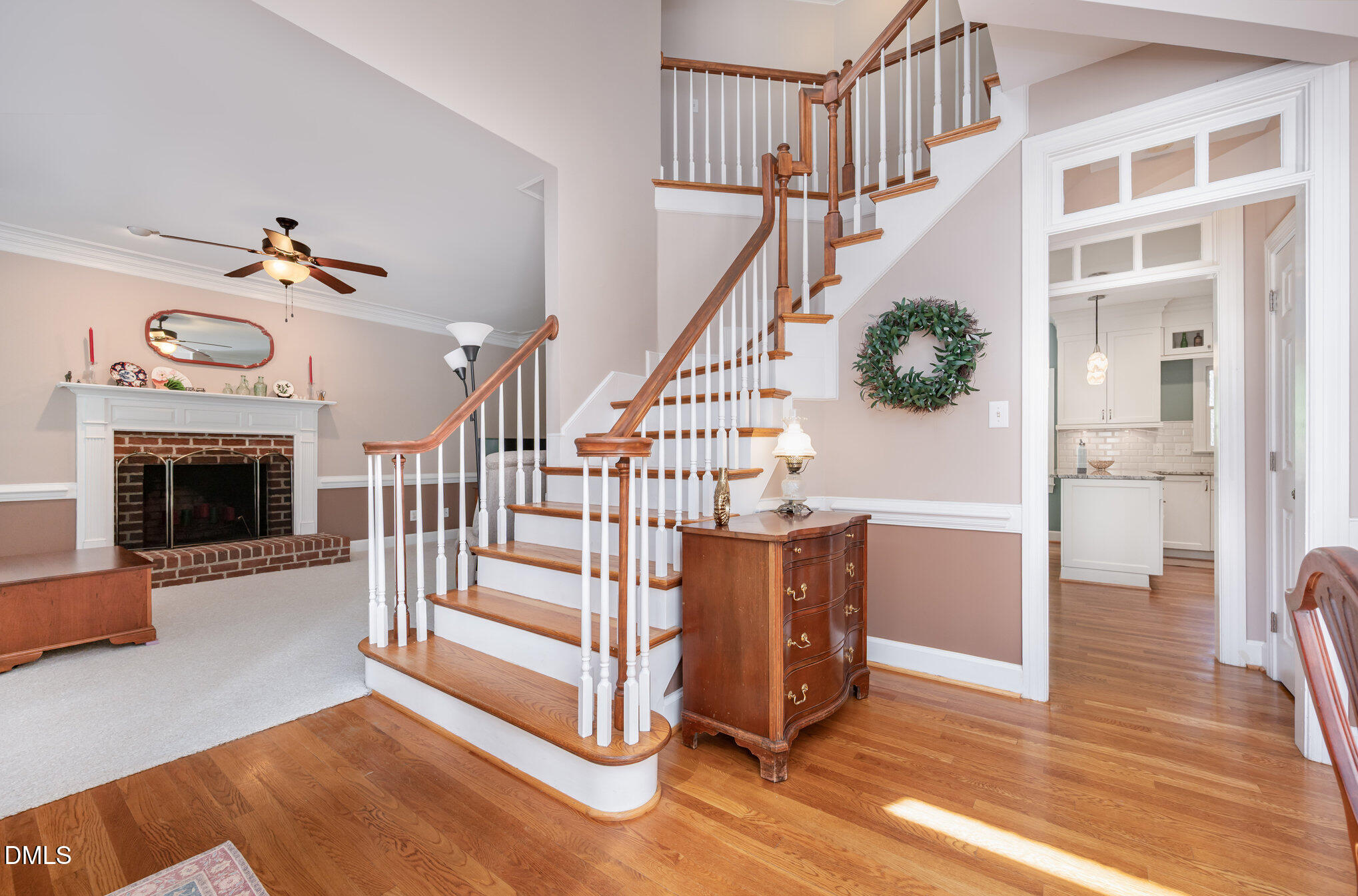 8004 Looking Glass Court