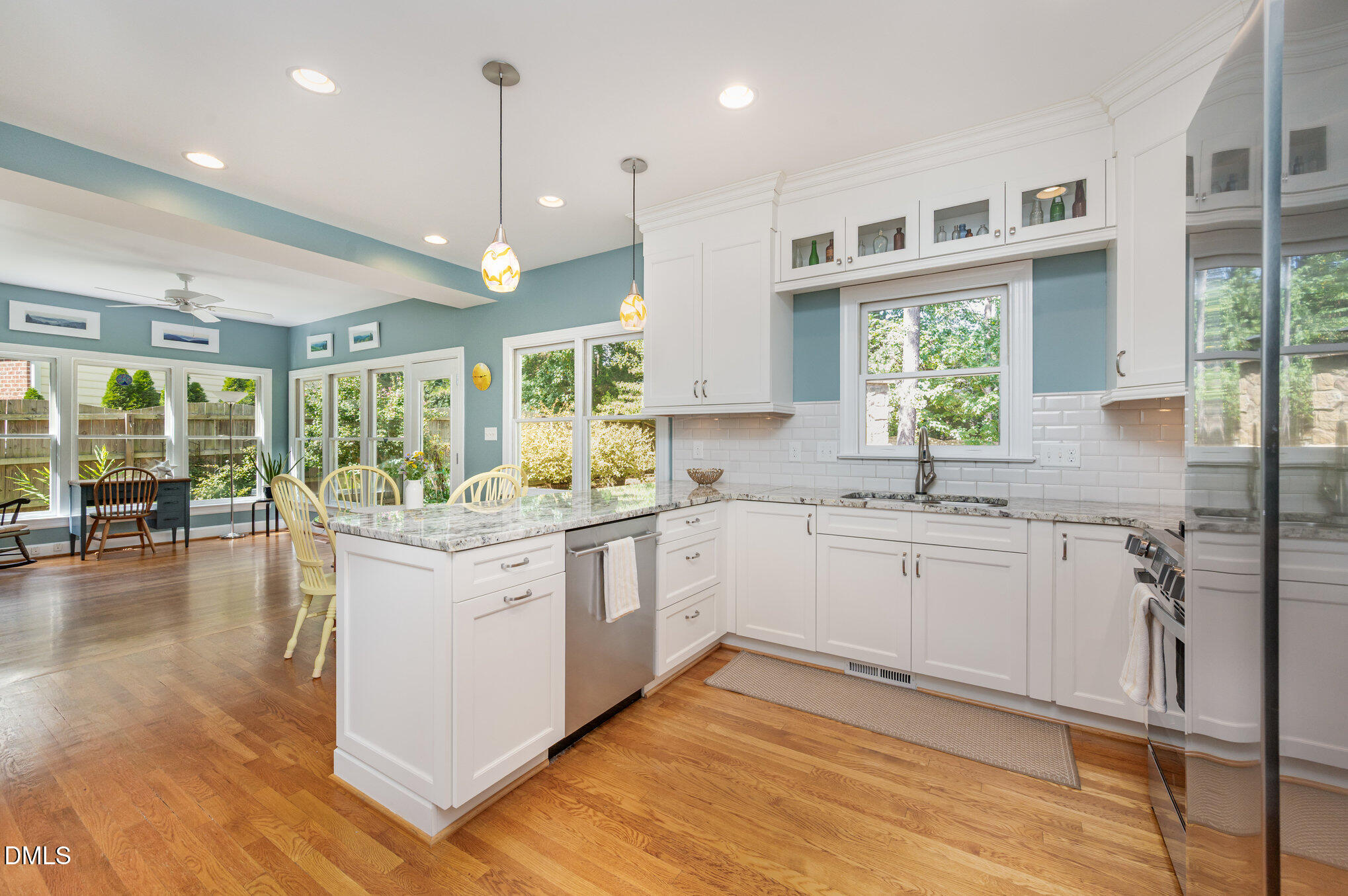 8004 Looking Glass Court