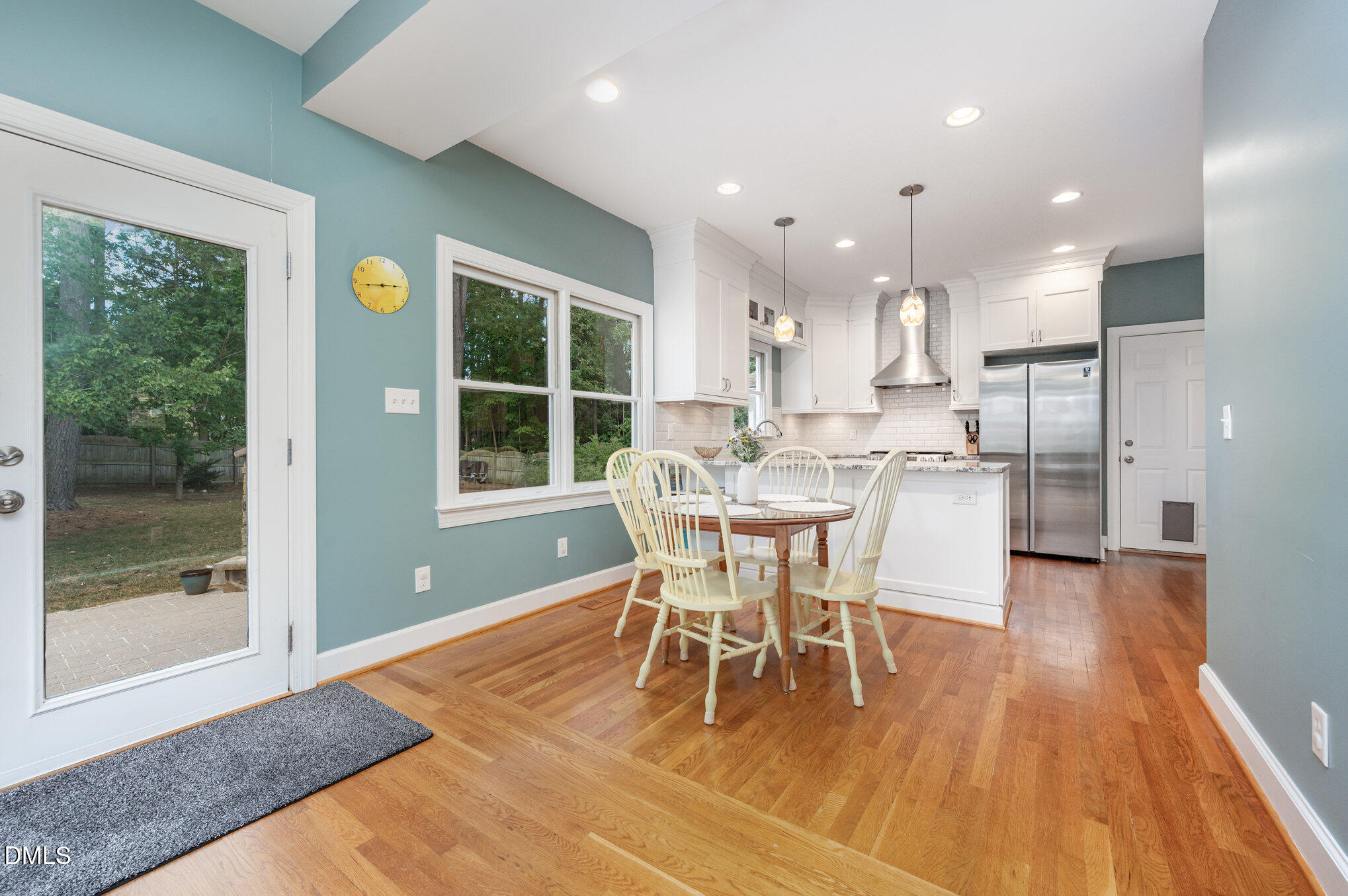 8004 Looking Glass Court