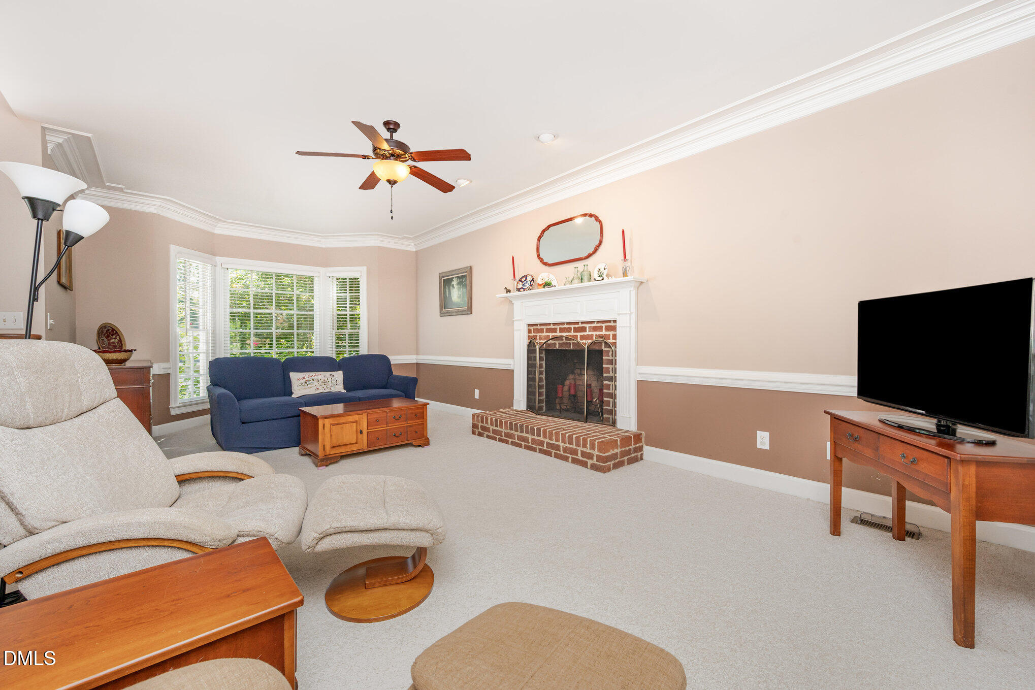 8004 Looking Glass Court