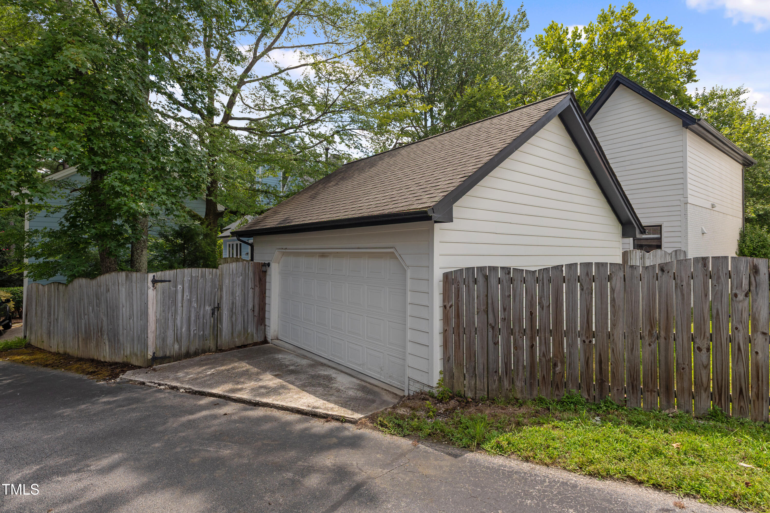 107 Ethans Glen Court