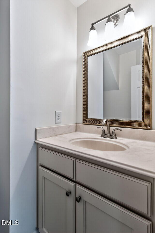 121 Westview Cove Lane