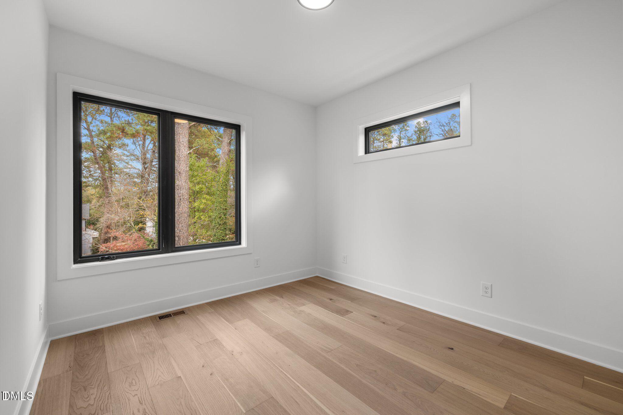 513 Edgecreek Court
