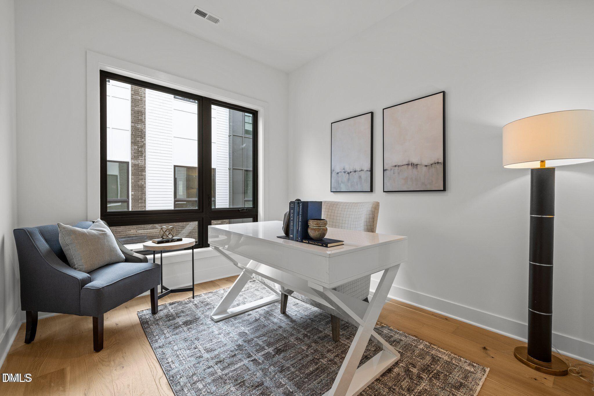 513 Edgecreek Court