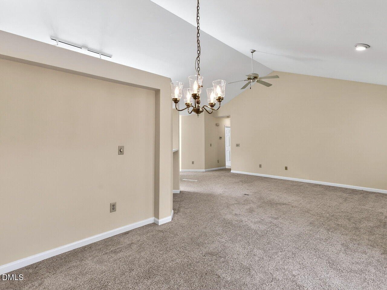 106 Majnun Lane
