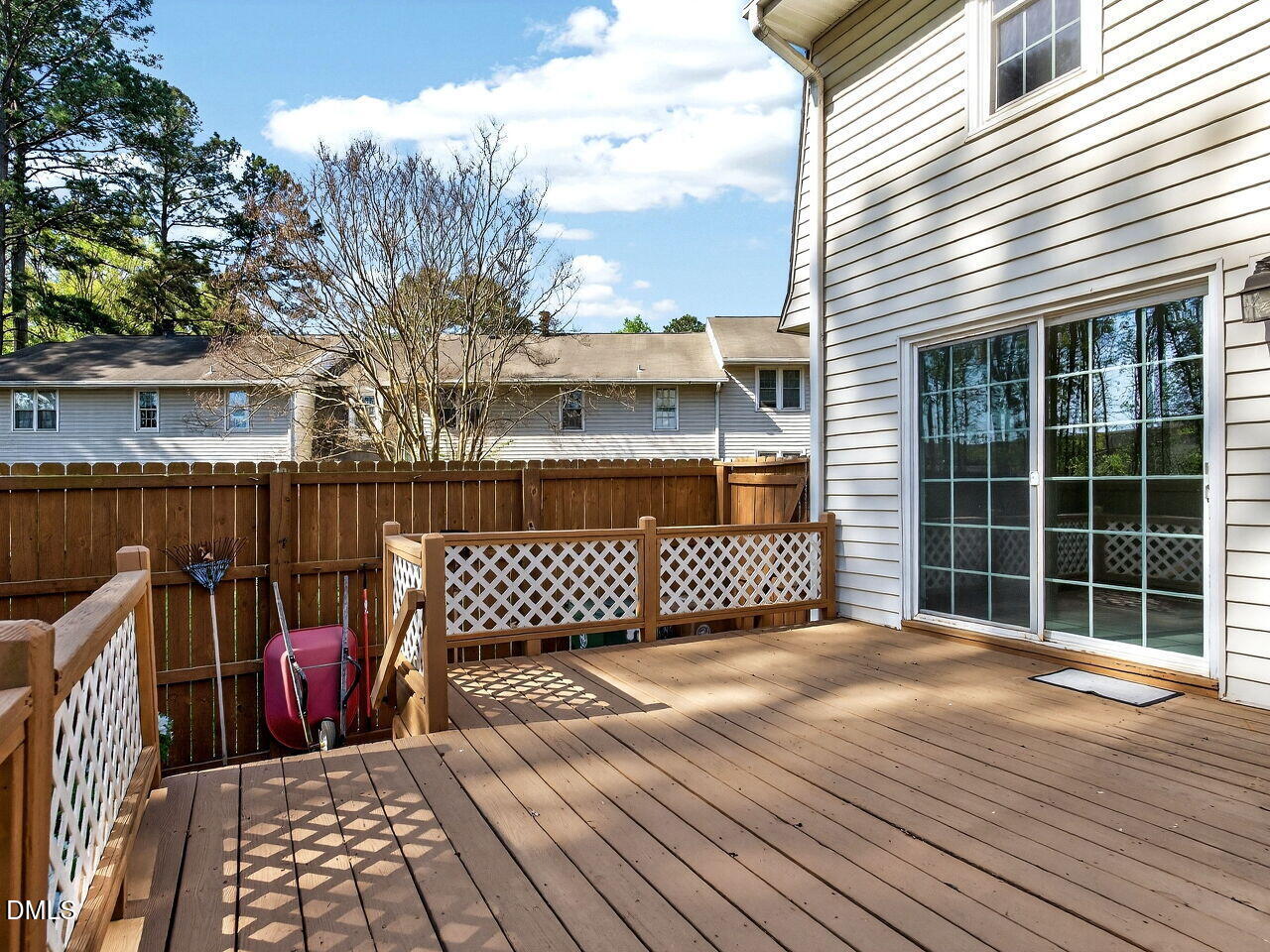 833 Kensington Drive