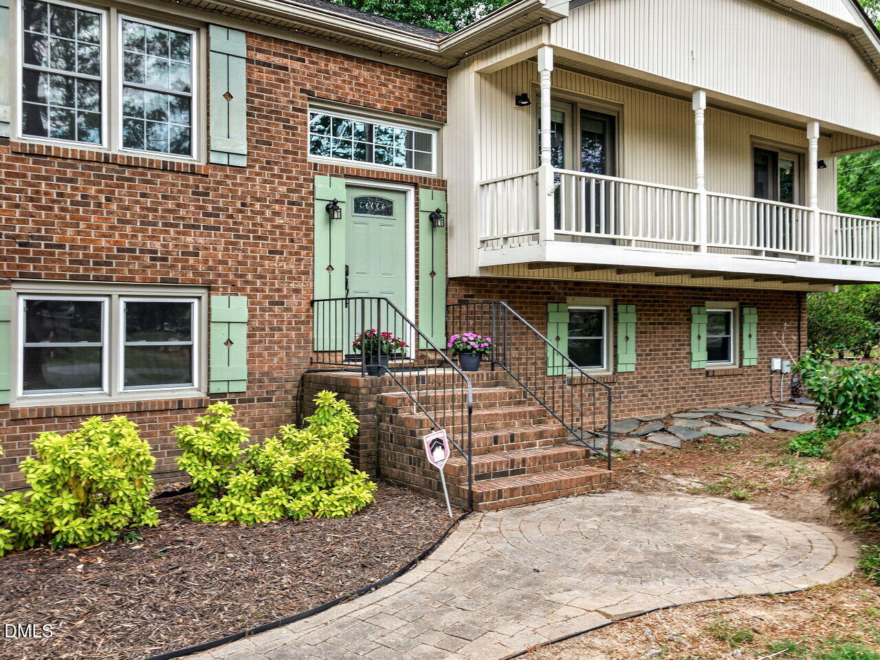 1514 Boxwood Lane