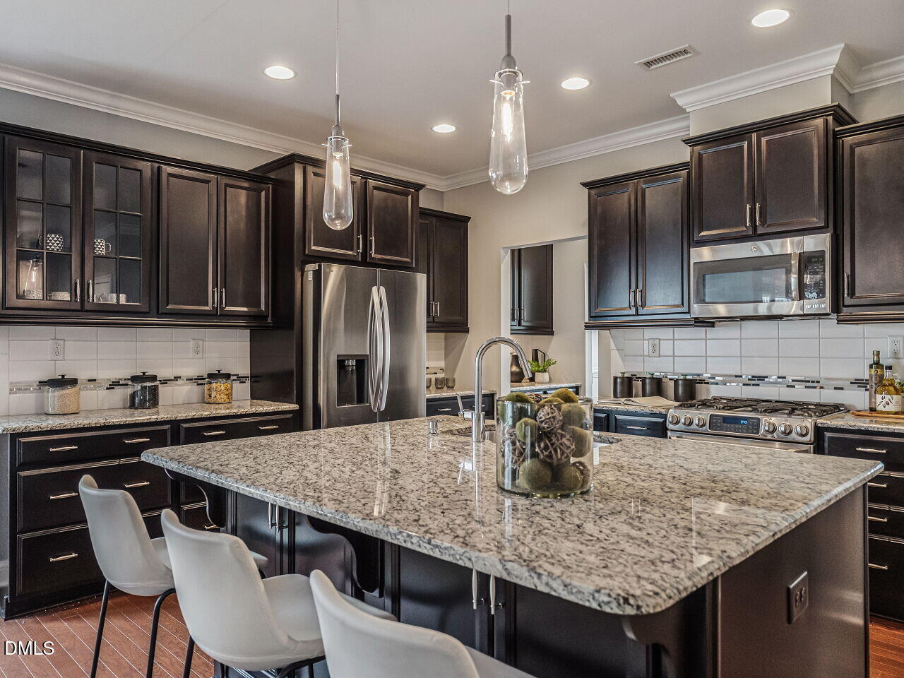 137 Lucky Ribbon Lane