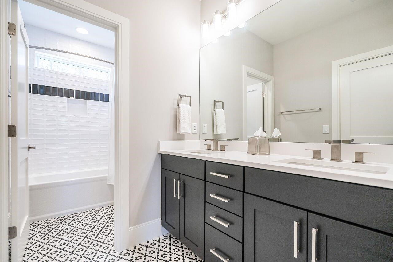 829 Journeys Rest Lane