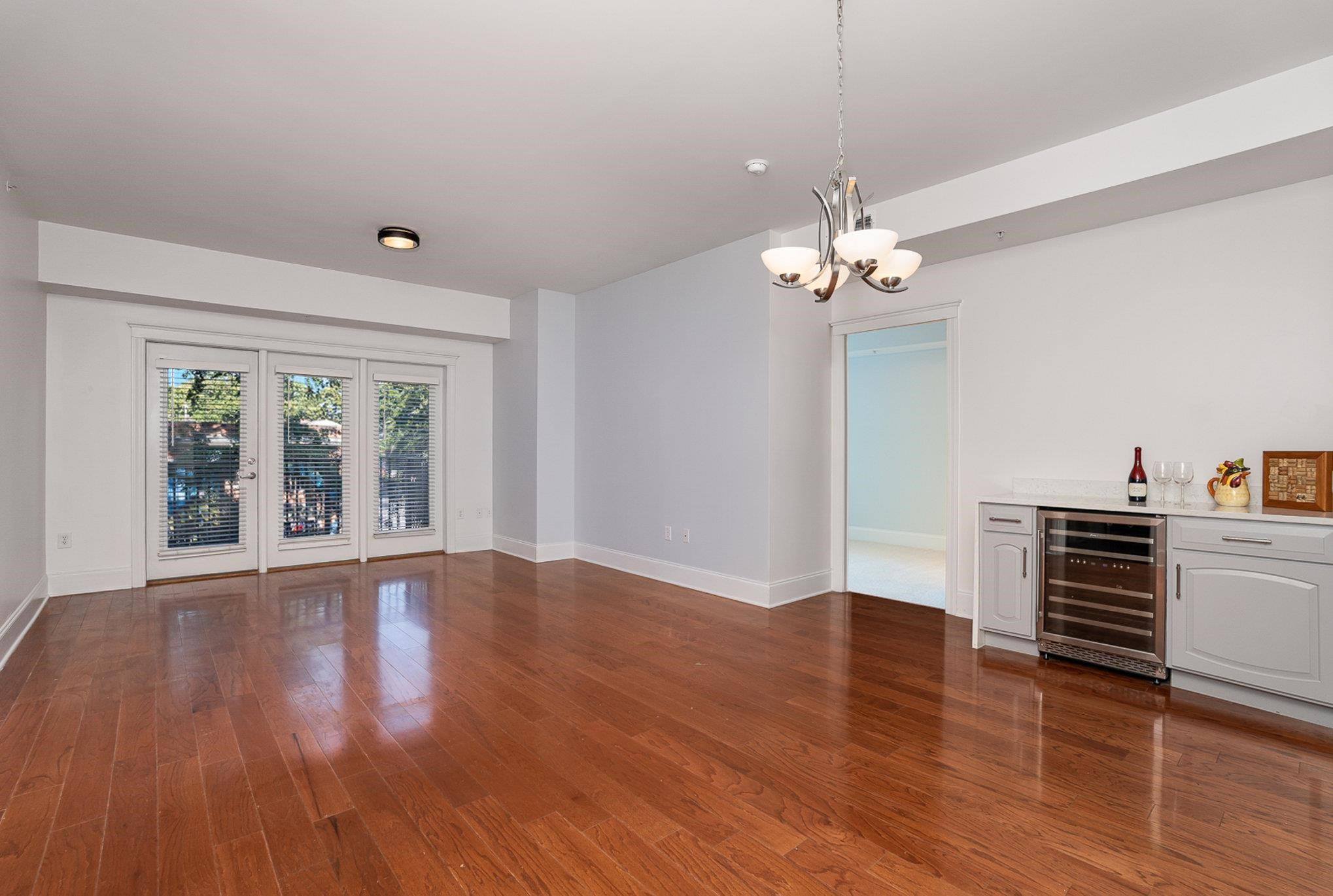 222 Glenwood Avenue # 313