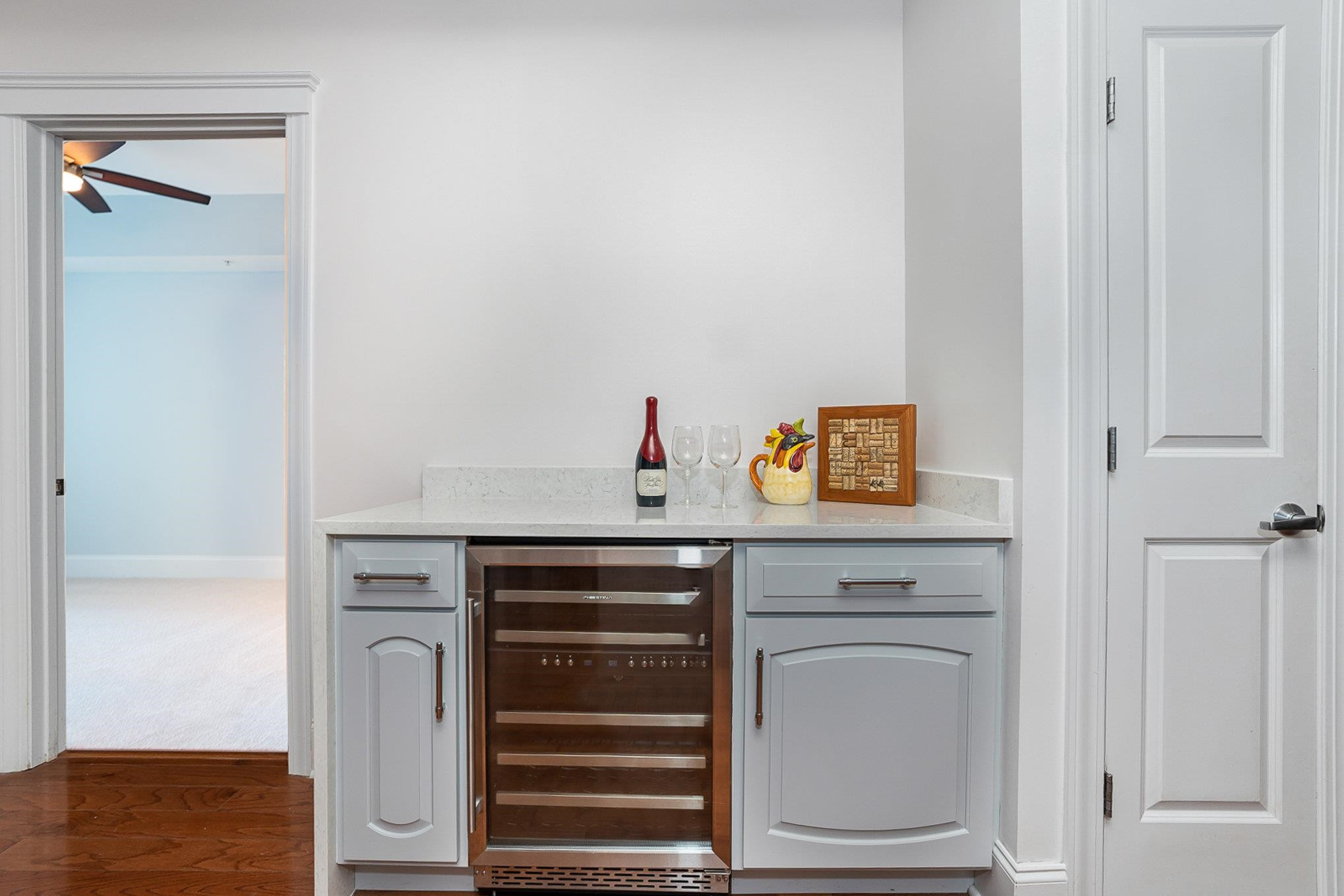 222 Glenwood Avenue # 313