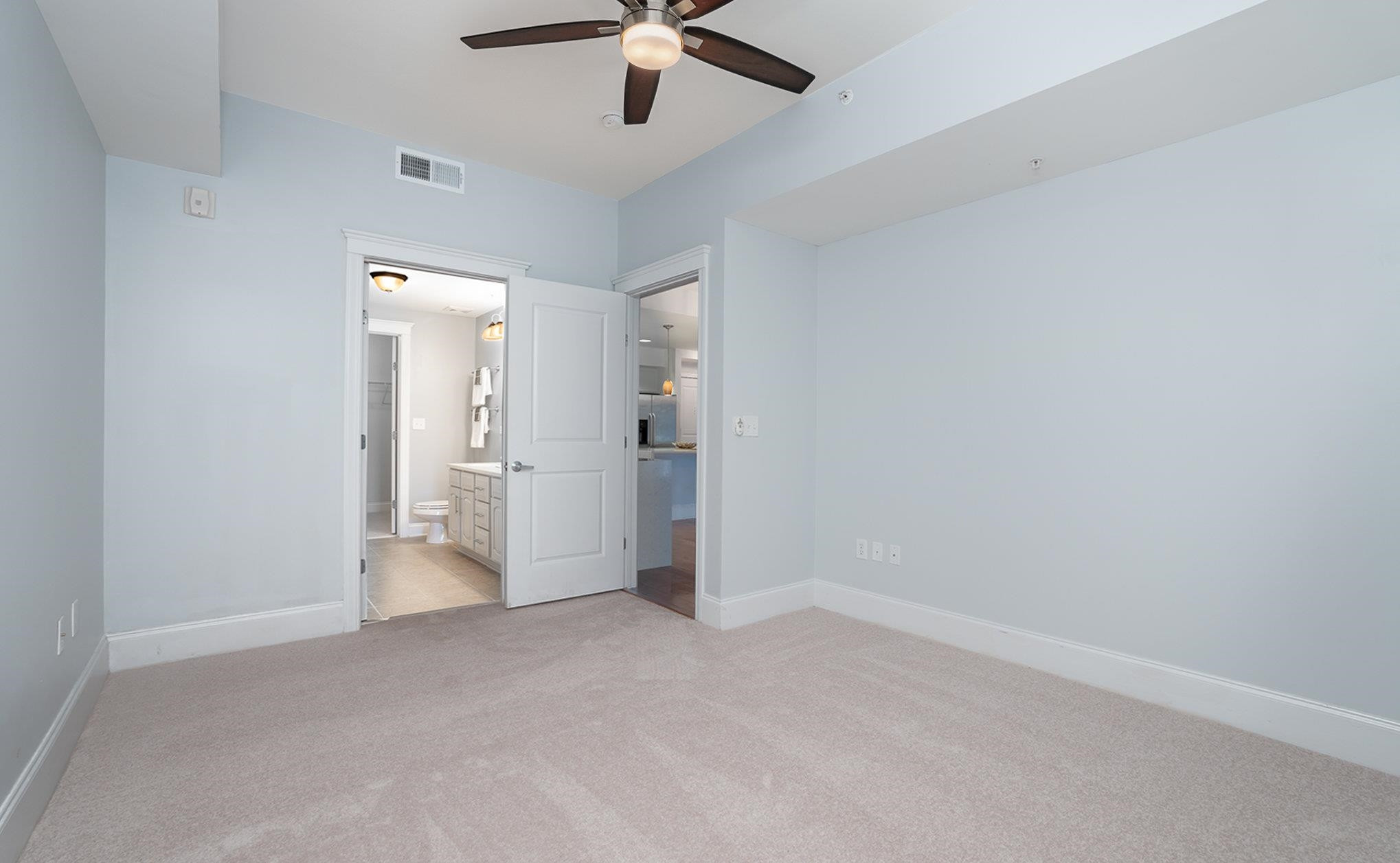 222 Glenwood Avenue # 313