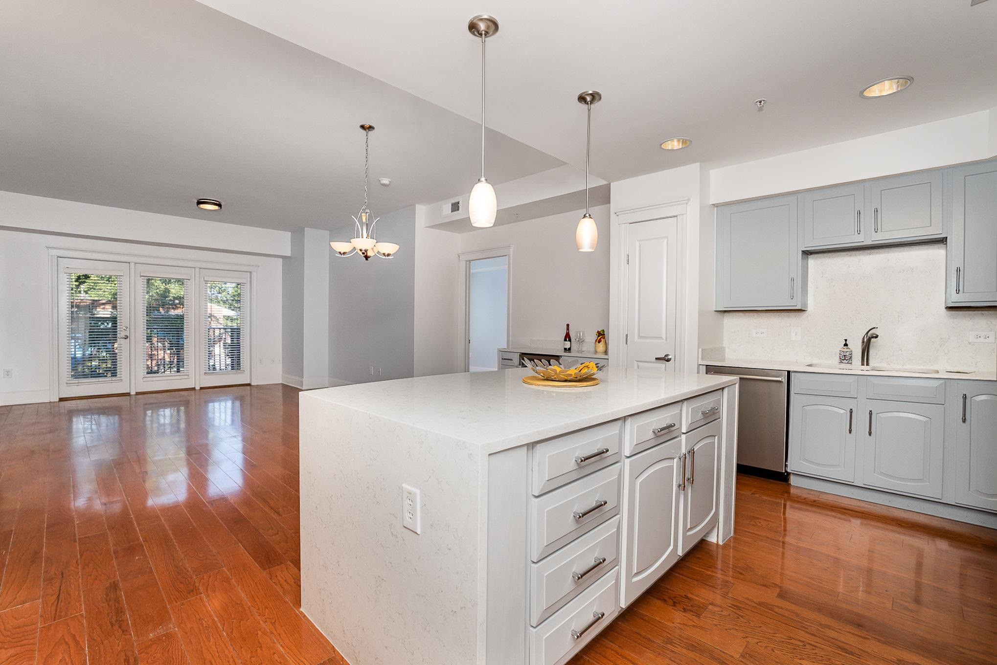 222 Glenwood Avenue # 313