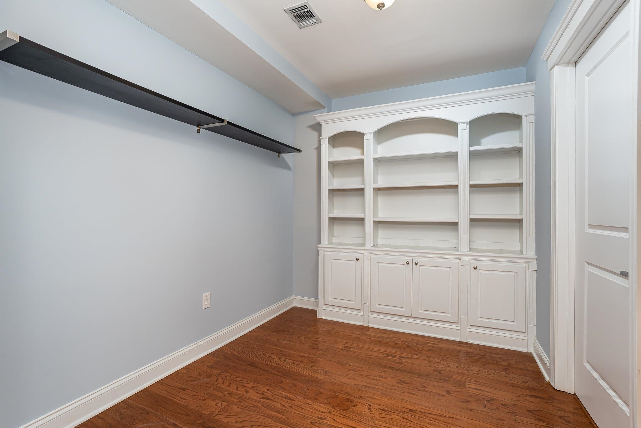 222 Glenwood Avenue # 313