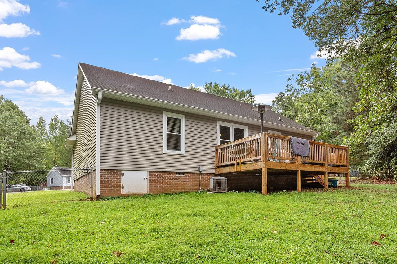 323 Waterside Drive
