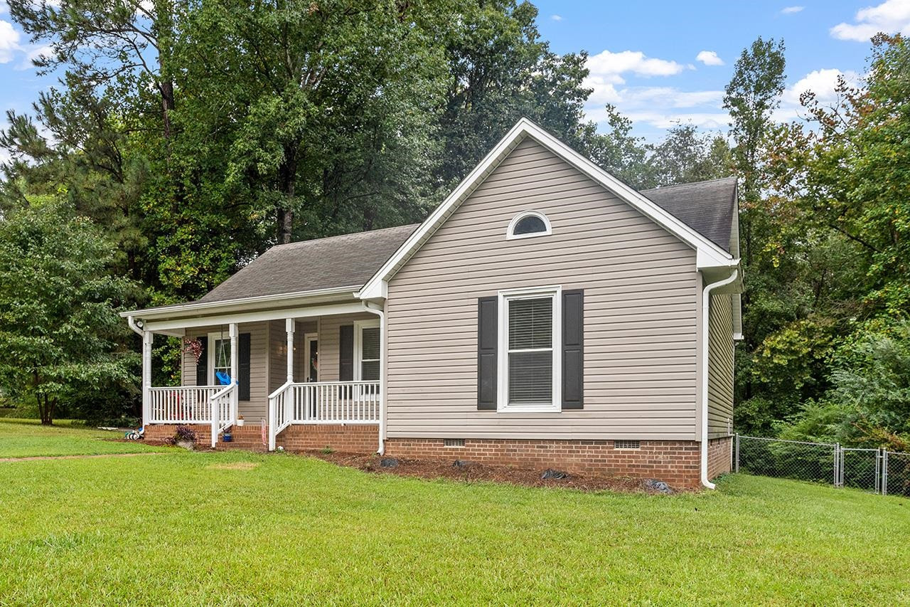 323 Waterside Drive